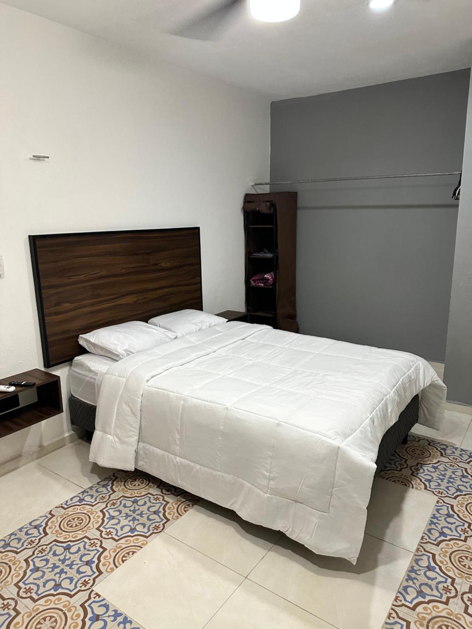 Apartamentos 31 Прогресо Экстерьер фото