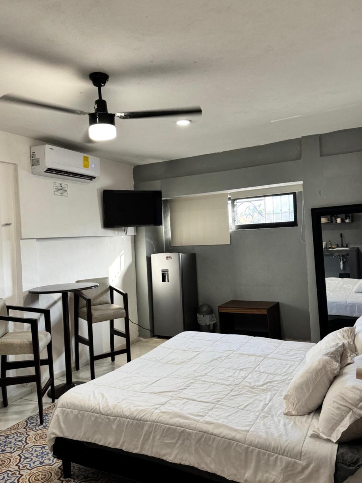 Apartamentos 31 Прогресо Экстерьер фото