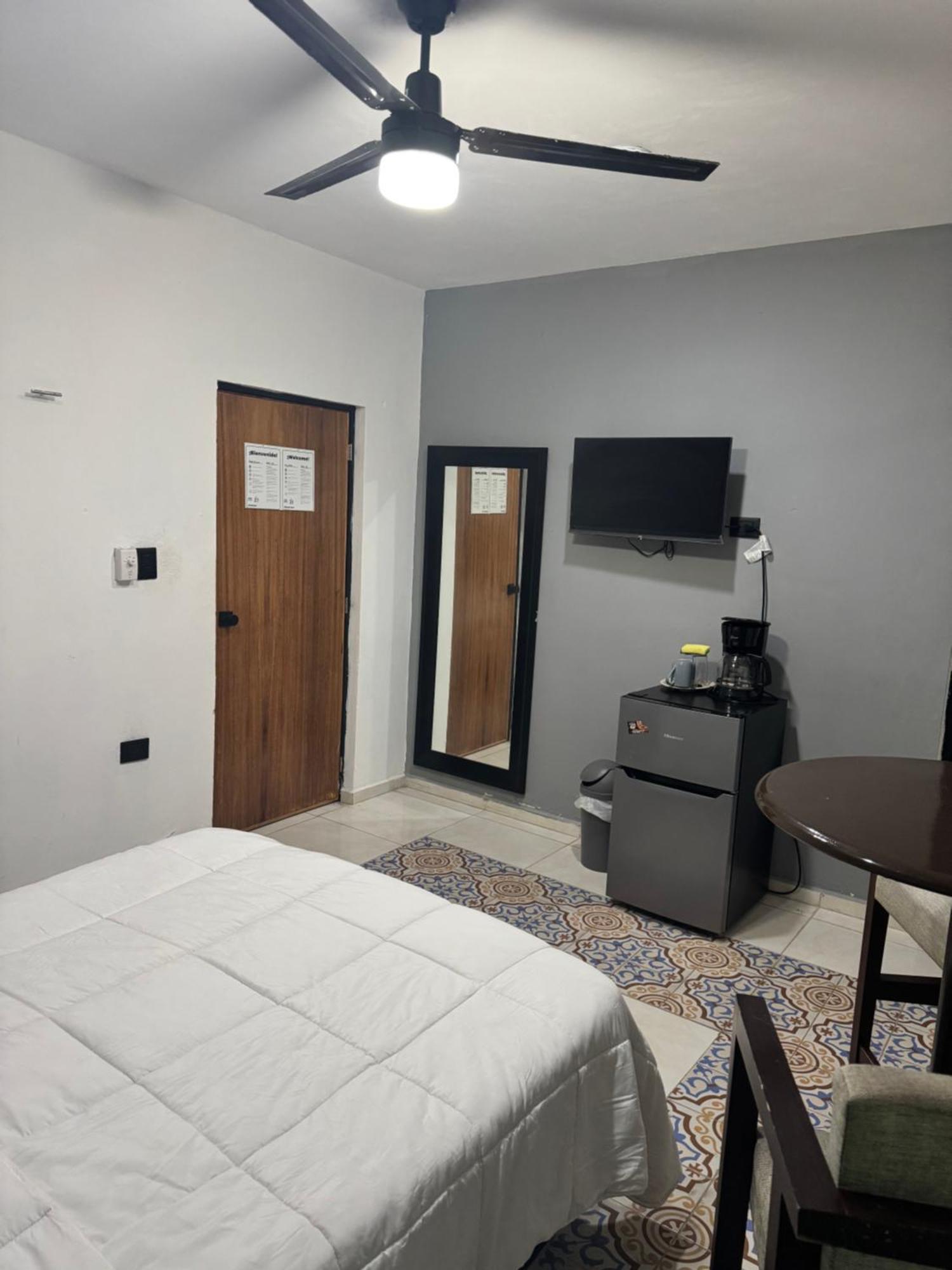 Apartamentos 31 Прогресо Экстерьер фото